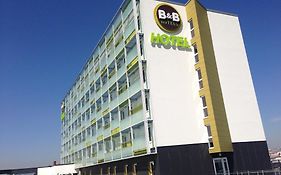 B&B Hôtel LYON Sud Etats Unis